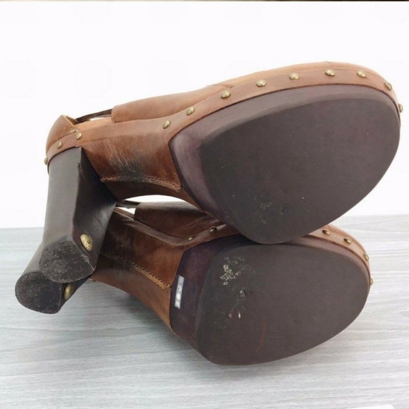 UGG Australia Celestina Women's Size 8 Leather Platform Heels Booties 1001311 - Picture 5 of 5